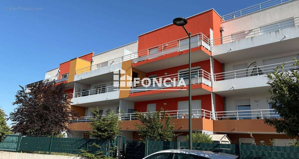  Appartement Rez-de-Chaussée avec Jardin et Terrasse - Résidence avec Piscine - photo 2