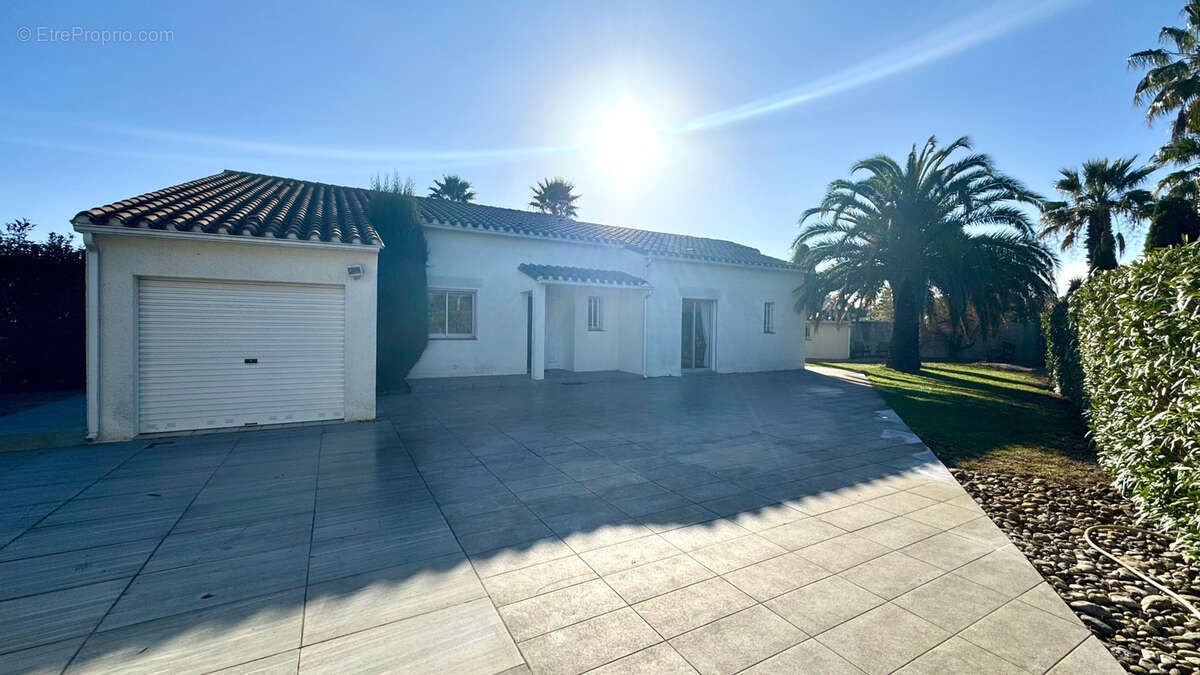 Maison à SAINT-CYPRIEN