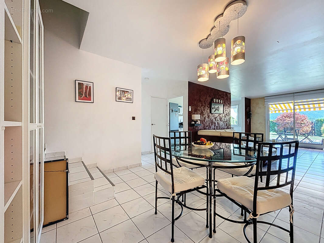 Appartement à MONTBONNOT-SAINT-MARTIN