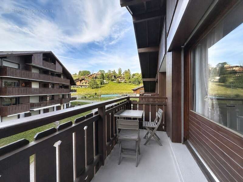 Appartement mansardé rénové à 50 m du télésiège - BELLEVAUX HIRMENTAZ (74) - photo 5