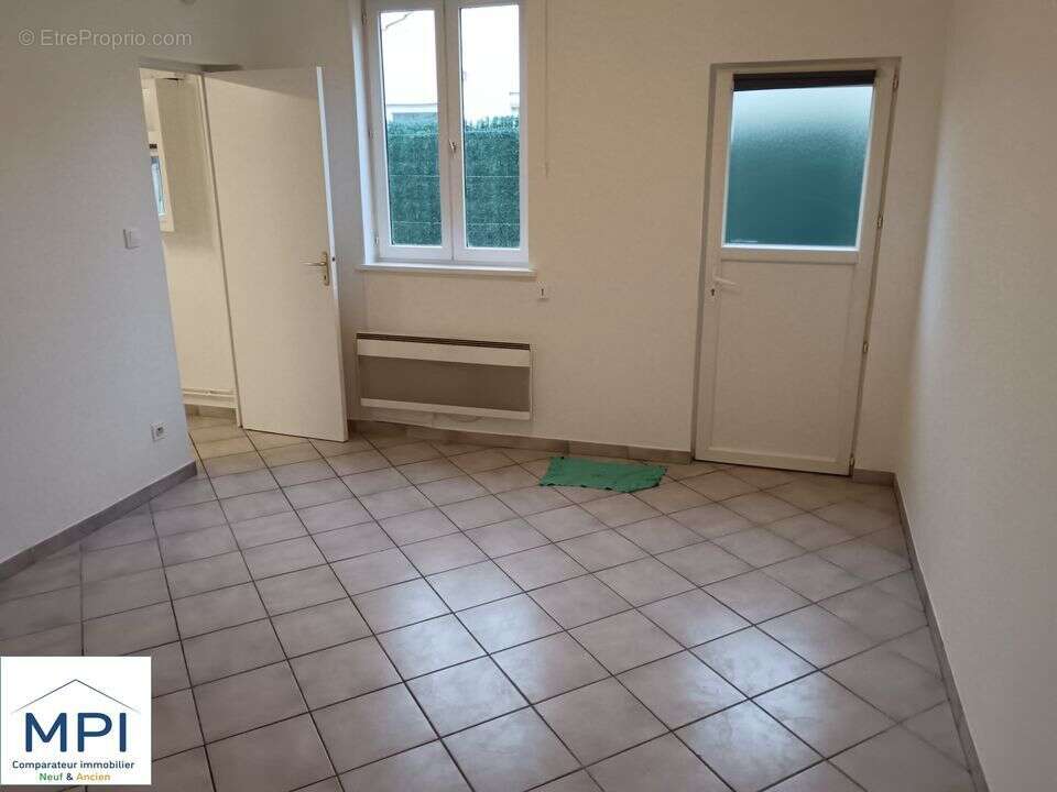 Maison 46 m² à Annay  - photo 18