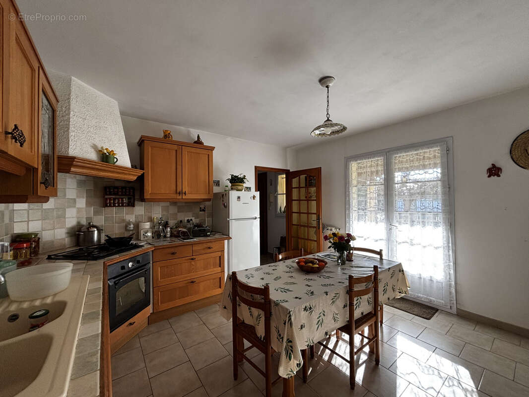 Maison à VILLETELLE