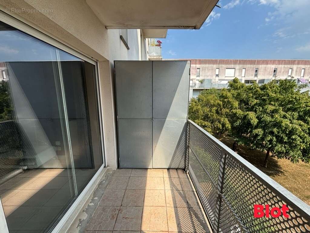 Appartement à SAINT-JACQUES-DE-LA-LANDE