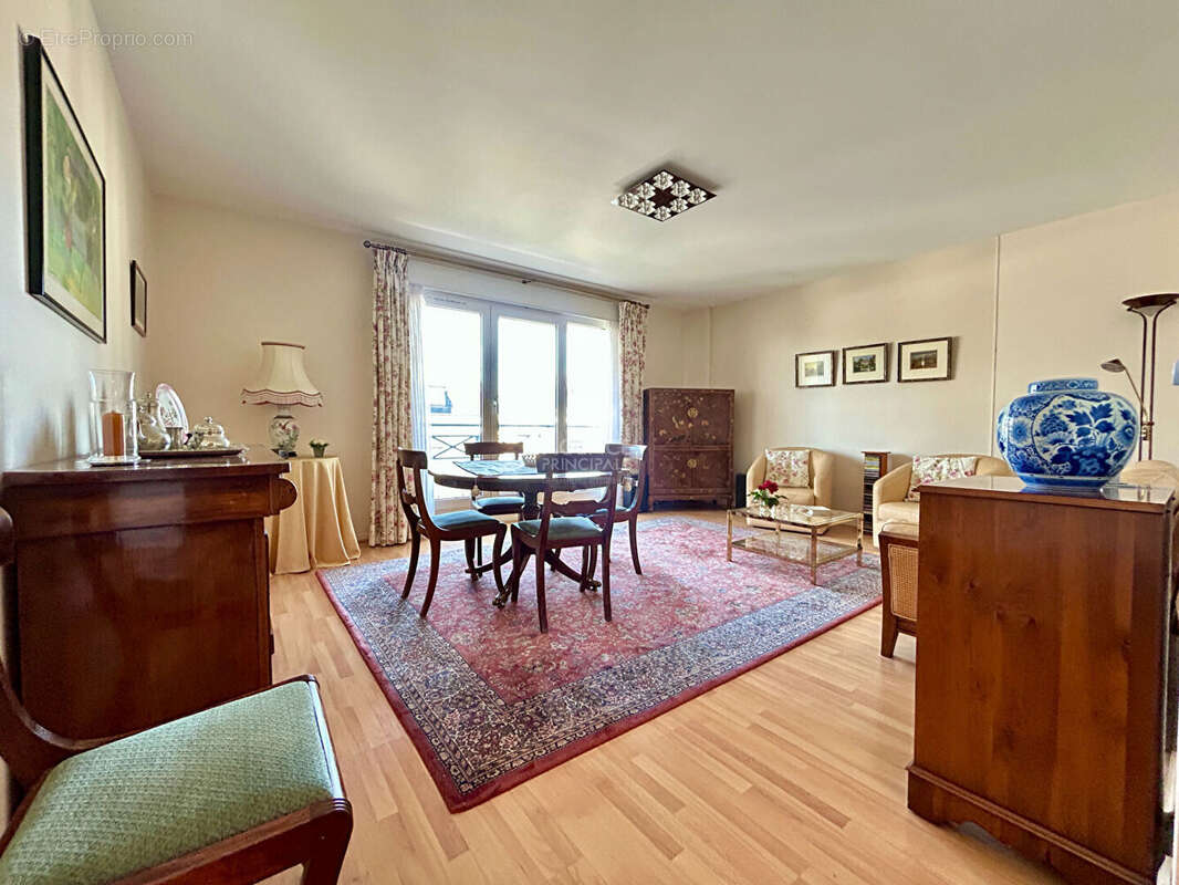 Appartement à POISSY