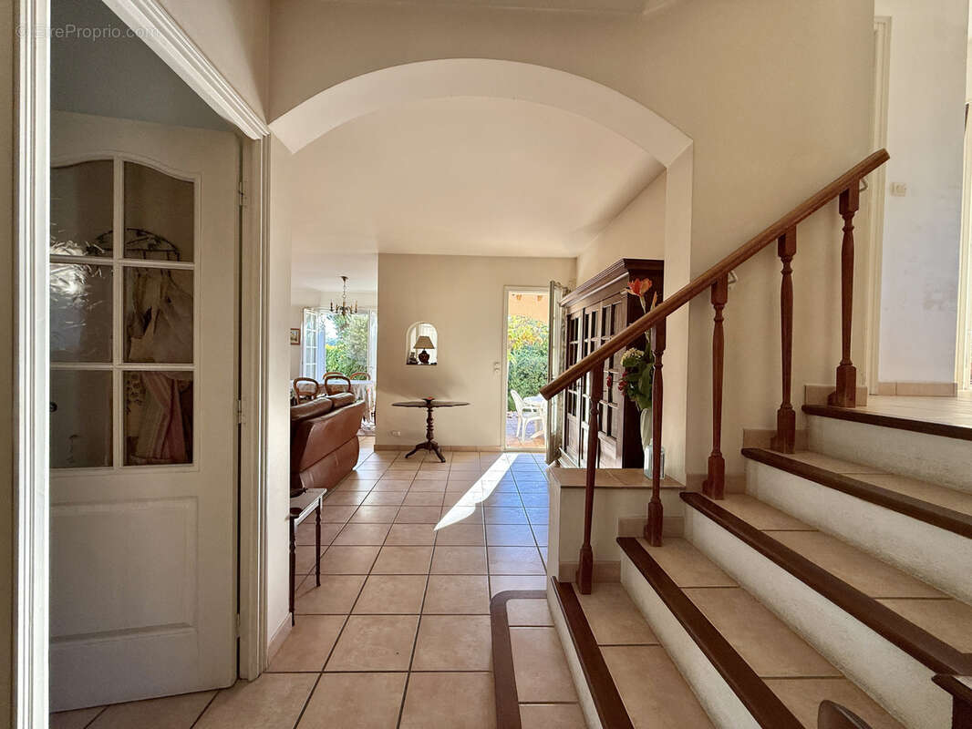 Maison à SIX-FOURS-LES-PLAGES