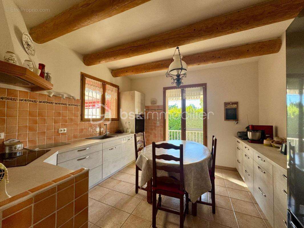 Maison à EGUILLES