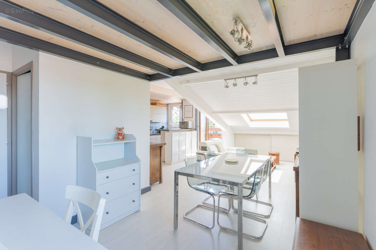 Appartement à ANNECY-LE-VIEUX