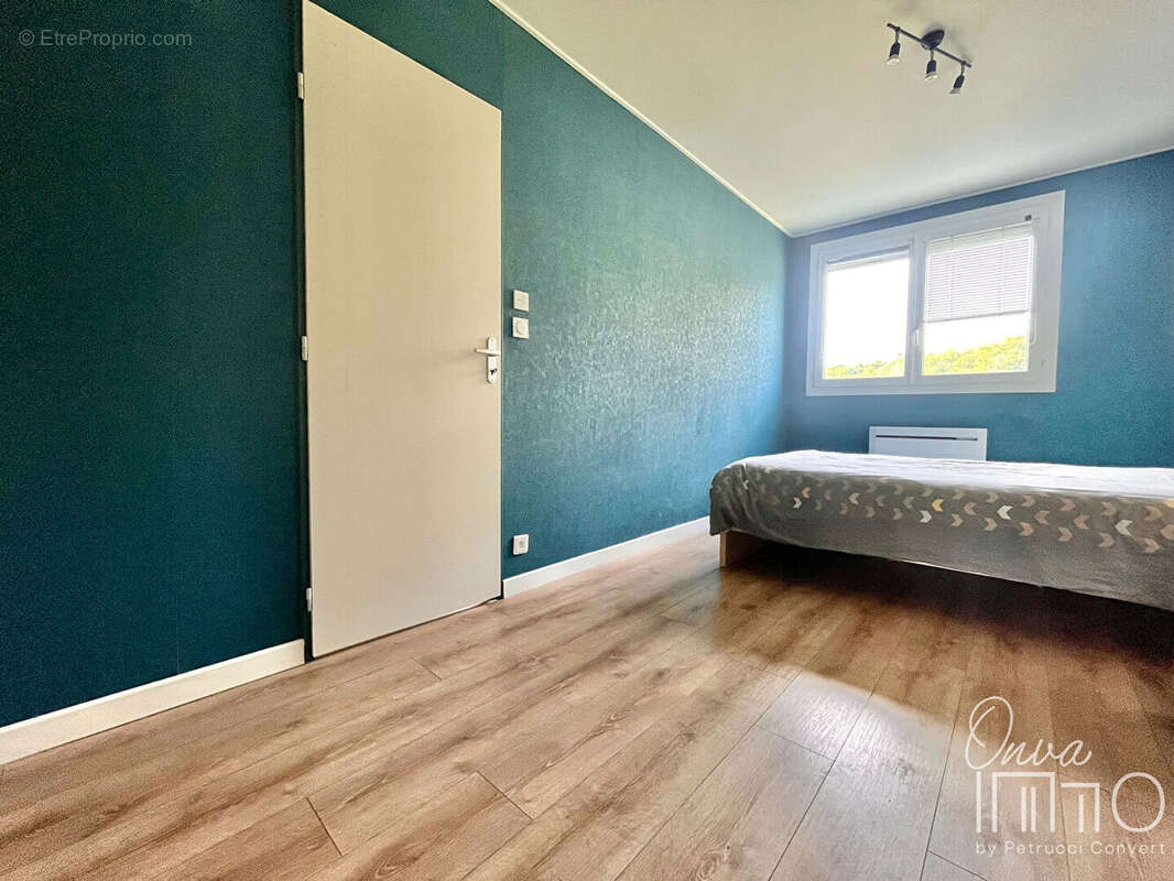 Appartement à FONTAINES-SUR-SAONE