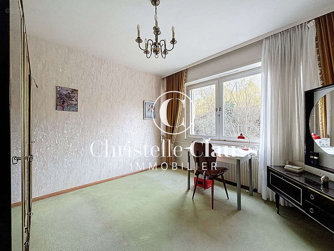 Riedisheim Appartement 4 pièces 90 m² avec balcon, garage et ascenseur - photo 6