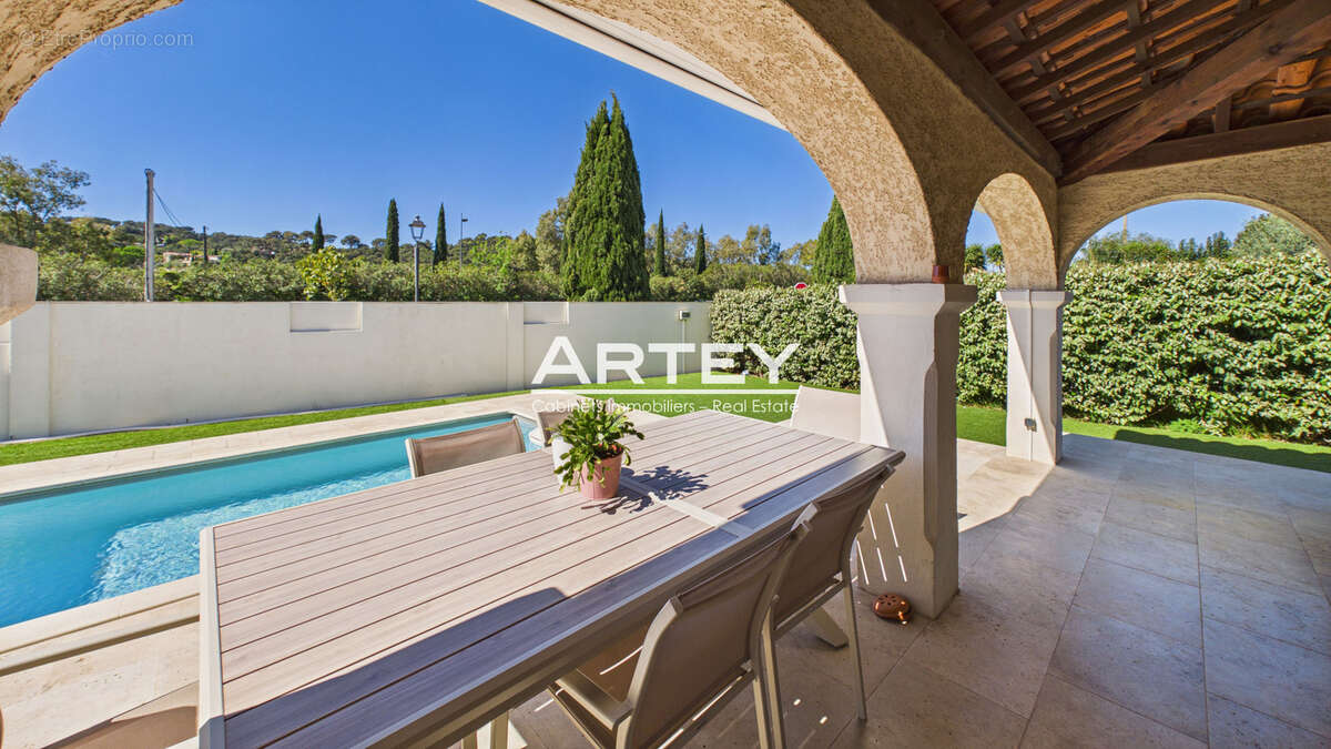 villa proche centre ville - photo 8