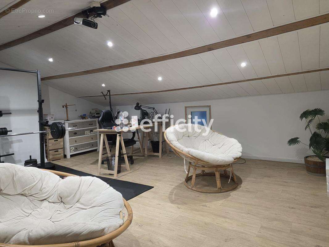 Maison 80 m² à Andilly  - photo 7