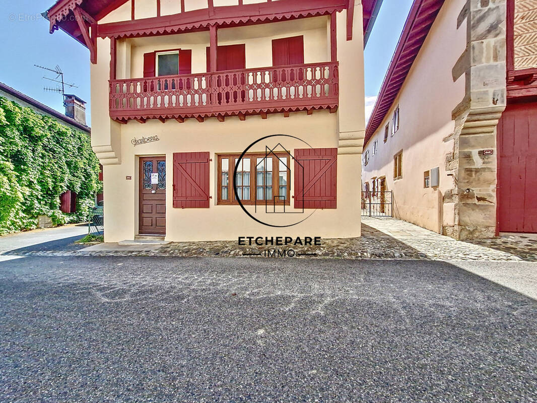 Ensemble immobilier composé de 2 maisons - photo 2
