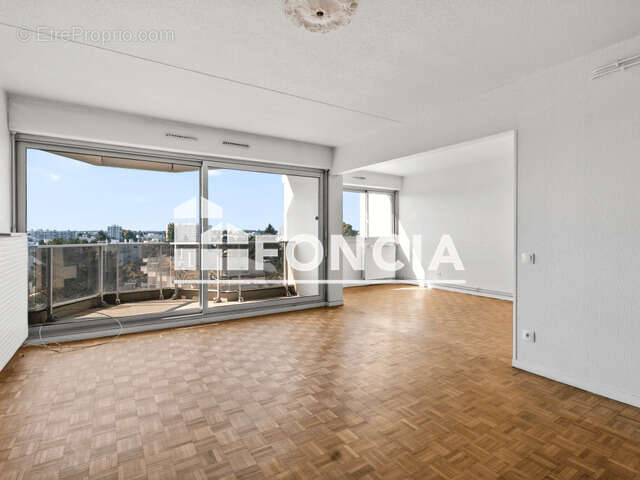 Appartement – 7ème étage – T4 – 84 m² - photo 2