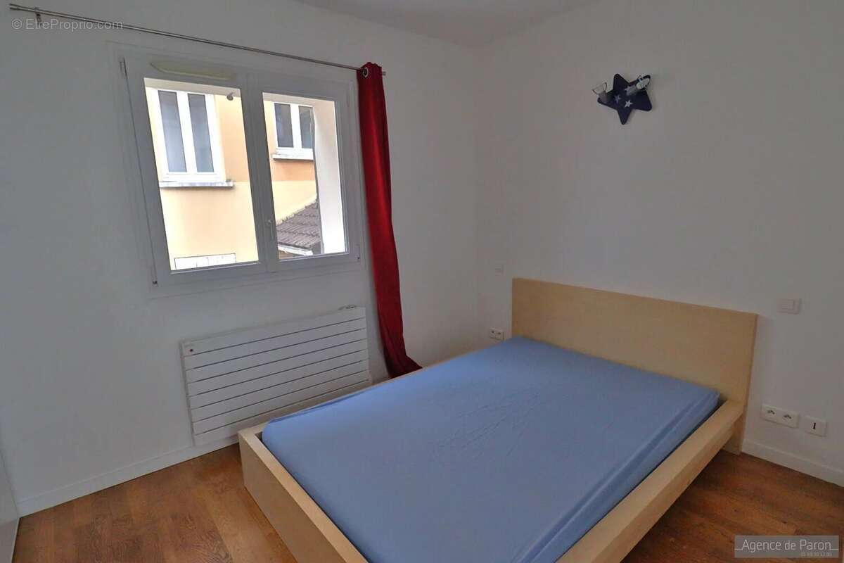 Maison à VERRIERES-LE-BUISSON