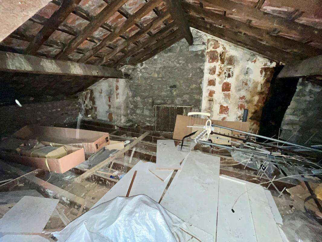 Appartement à PARIS-20E