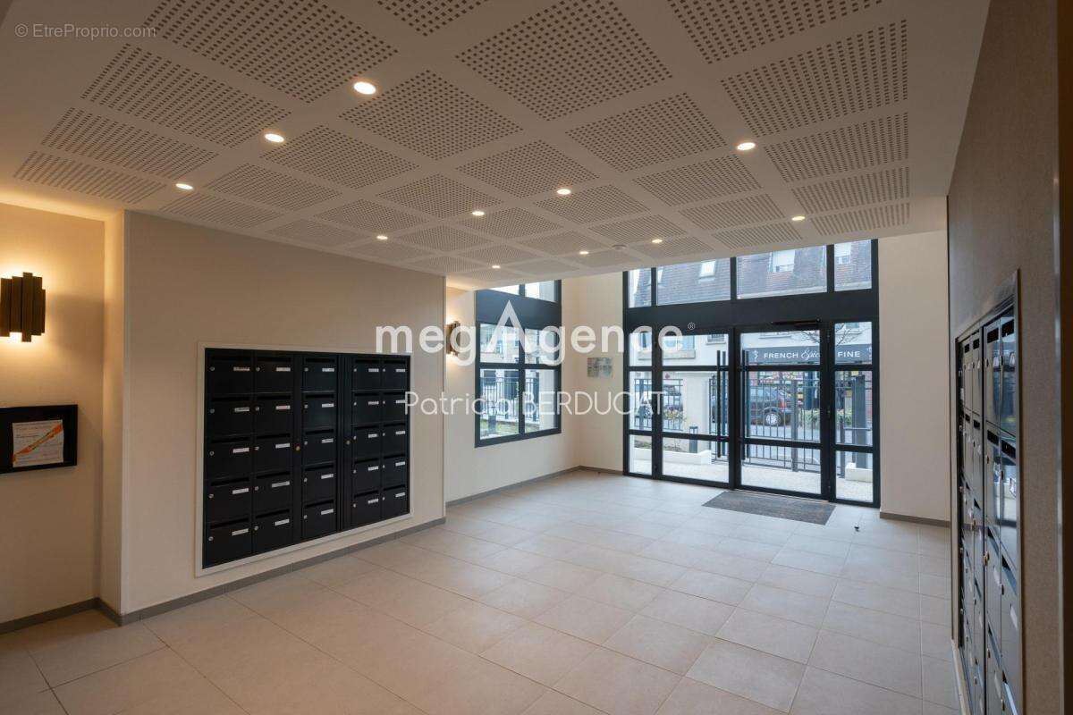 Appartement à SAINT-MAUR-DES-FOSSES