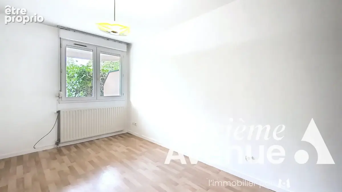 Appartement Bron 3 pièce(s) 77 m2 - photo 5