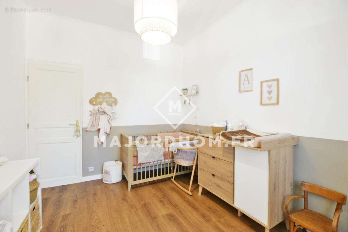 Appartement à MARSEILLE-9E