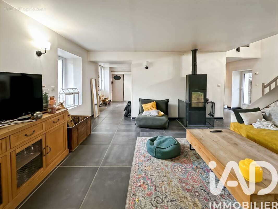 Maison 116 m² à Villemanoche  - photo 4