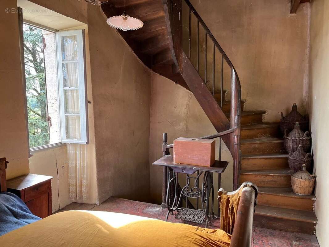 Maison 55 m² à Saint-Perdoux  - photo 5