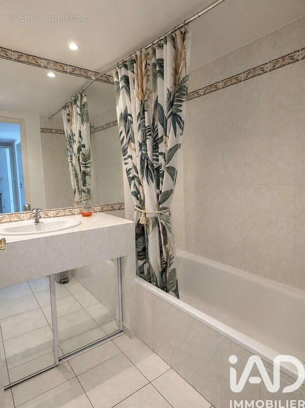 Photo 7 - Appartement à CARQUEIRANNE