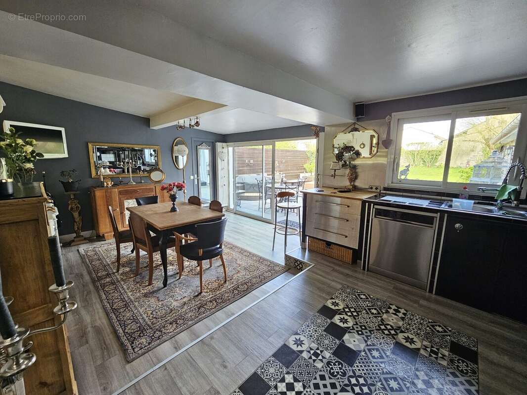 Maison à BEUVREQUEN