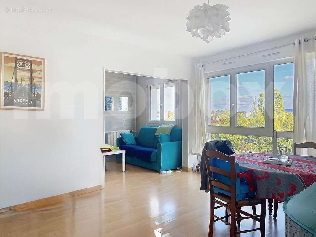 Image JPEG-4869-A719-06-1 - Appartement à SAINT-GEREON