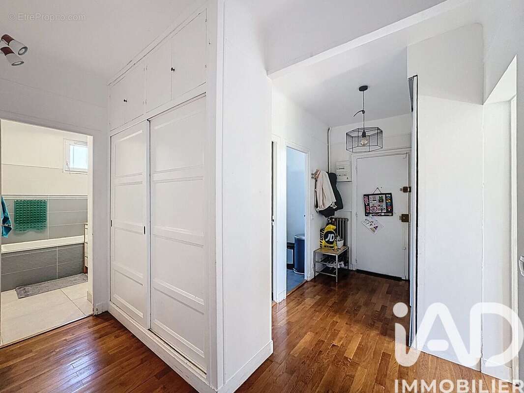 Photo 6 - Appartement à DEUIL-LA-BARRE
