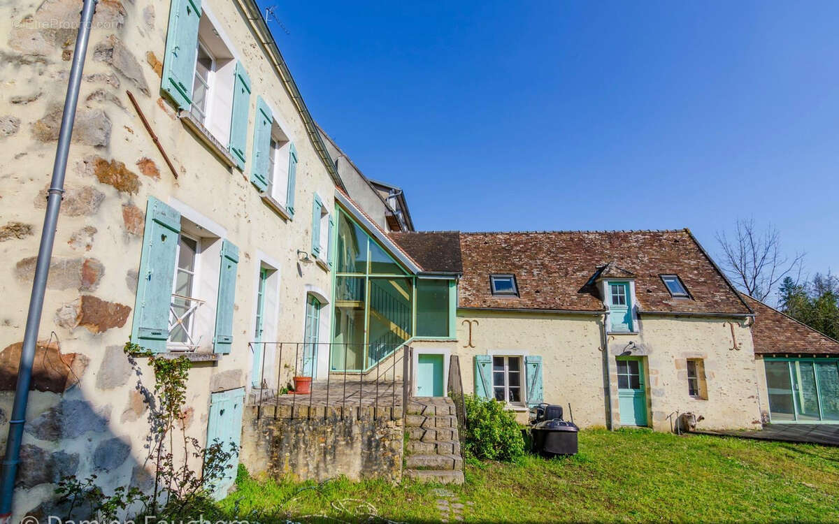 Maison à SAINTE-MESME