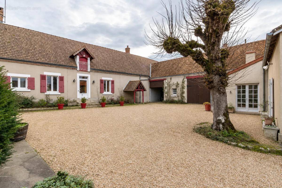 Maison à CHABRIS