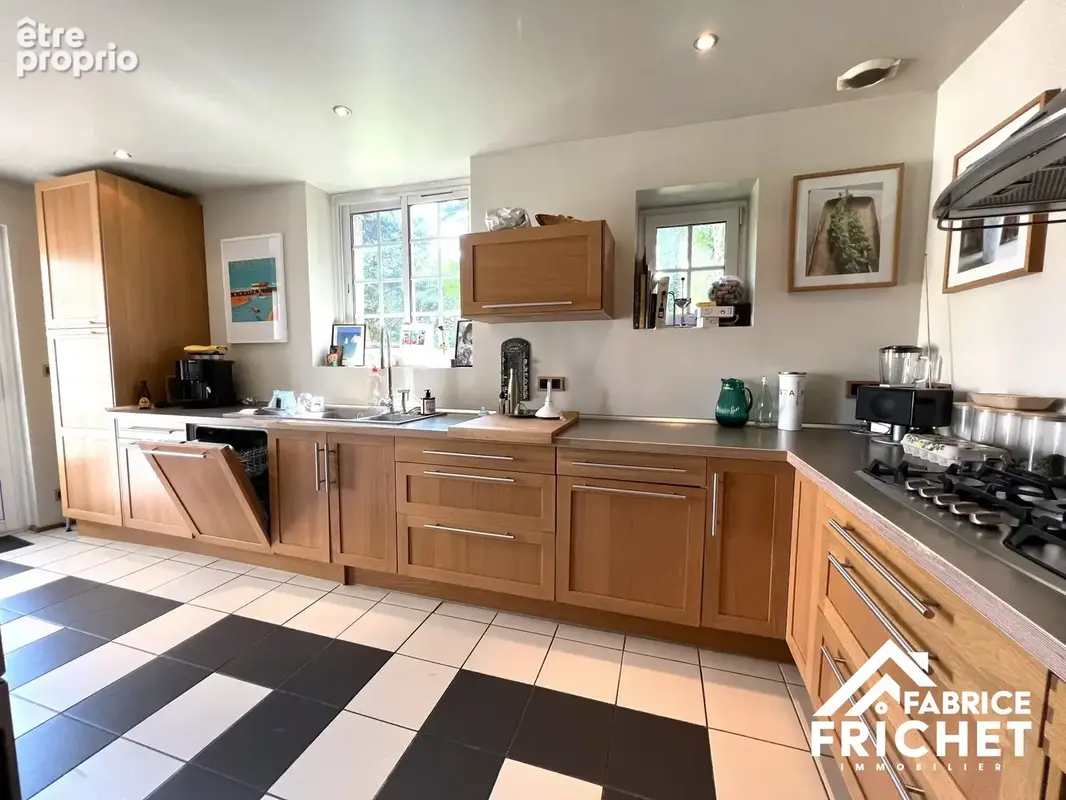 Maison 8 pièces 193 m² à vendre à Vernon (27200) - photo 6
