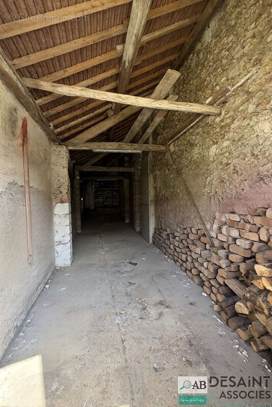Maison à vendre à 5 min à pieds de la gare de Guerard - photo 8