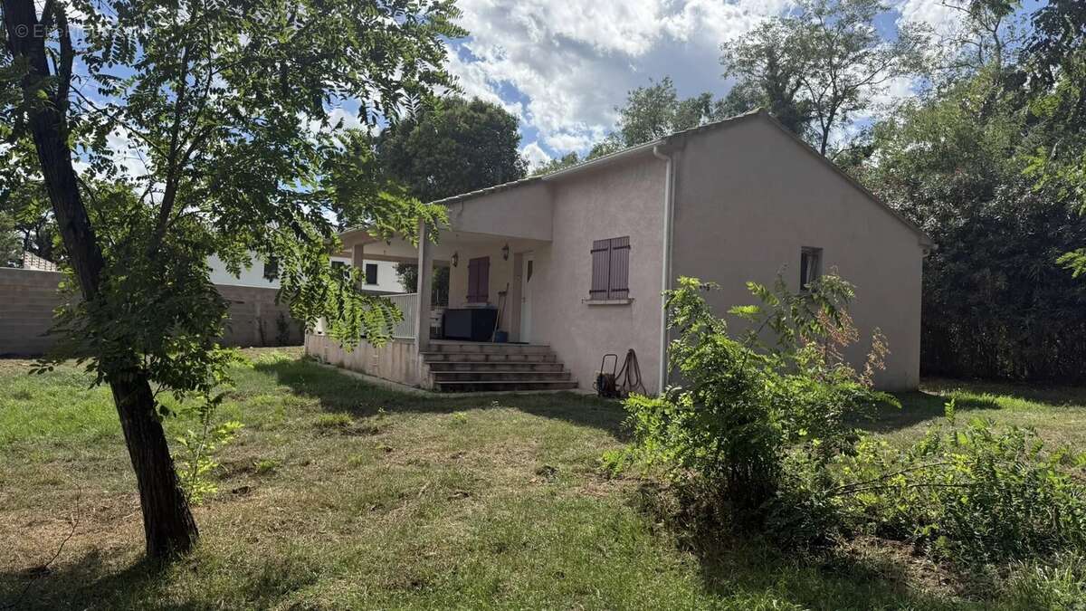 Maison à SANTA-LUCIA-DI-MORIANI