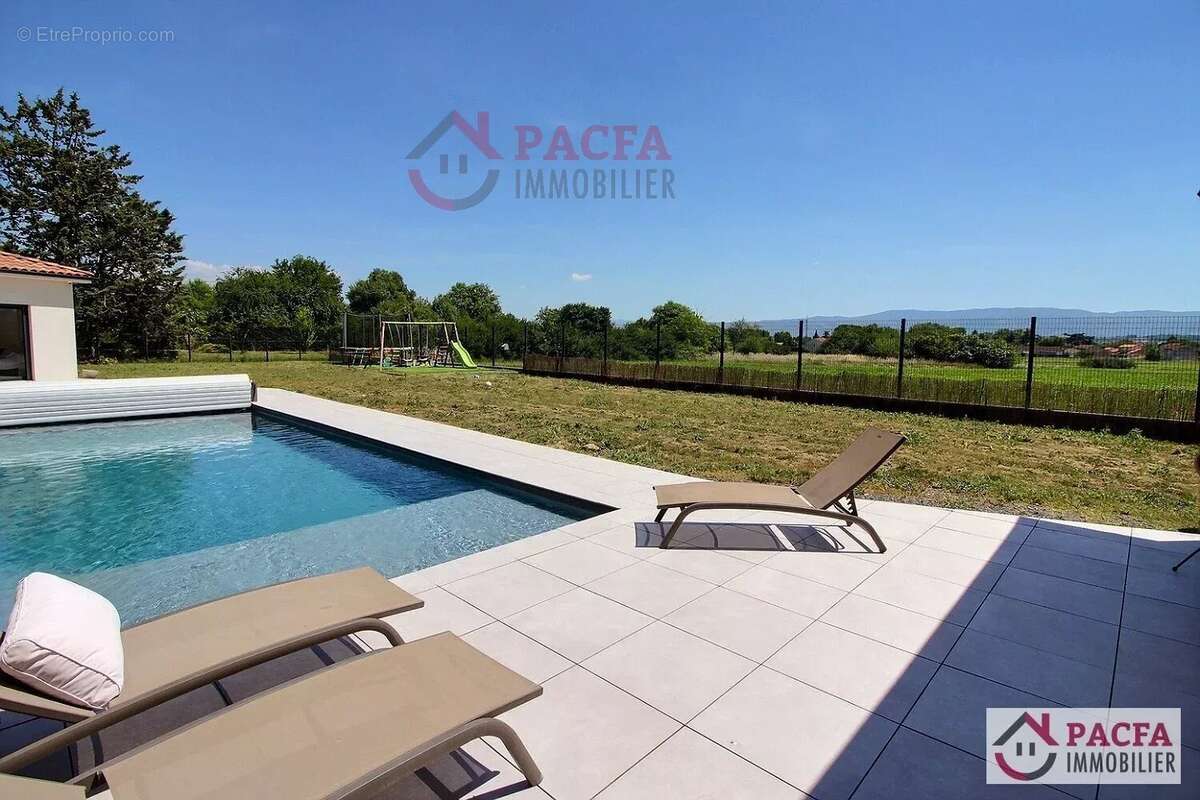 Villa moderne de plain-pied 220 m² -CASTRES - photo 2