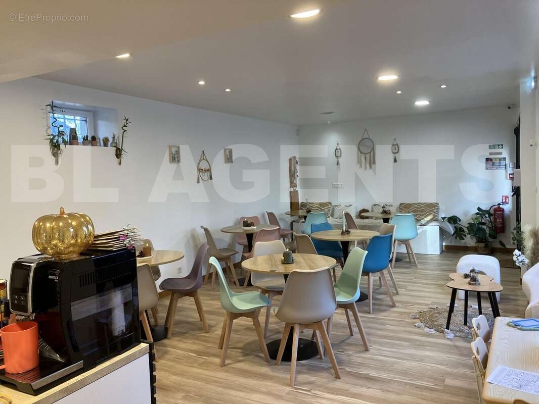 IMG_8003 - Commerce à LA FERTE-SOUS-JOUARRE