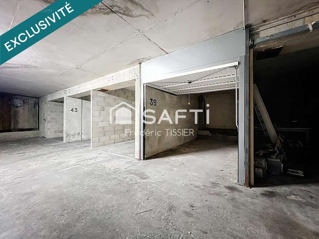 Photo 5 - Parking à GRASSE