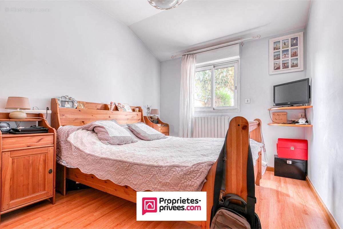 Maison à NOISY-LE-GRAND