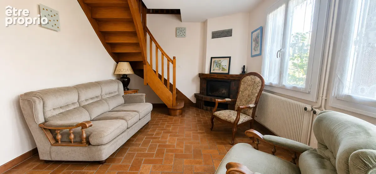 MAISON de 128m² - 4 CHAMBRES - 1 445 m² de Terrain clos- MAMIROLLE entre Besançon et Valdahon - photo 6