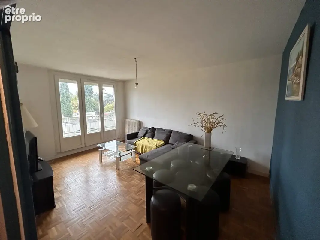 Appartement 2 pièces 42 m² à vendre à Romans-Sur-Isere (26100) - photo 1