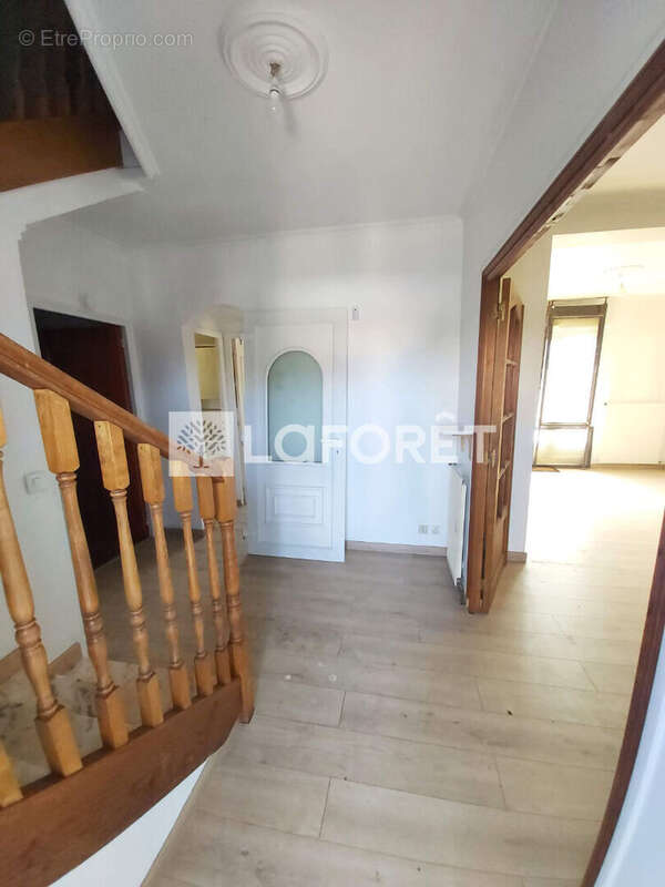 Maison à VILLEMOMBLE