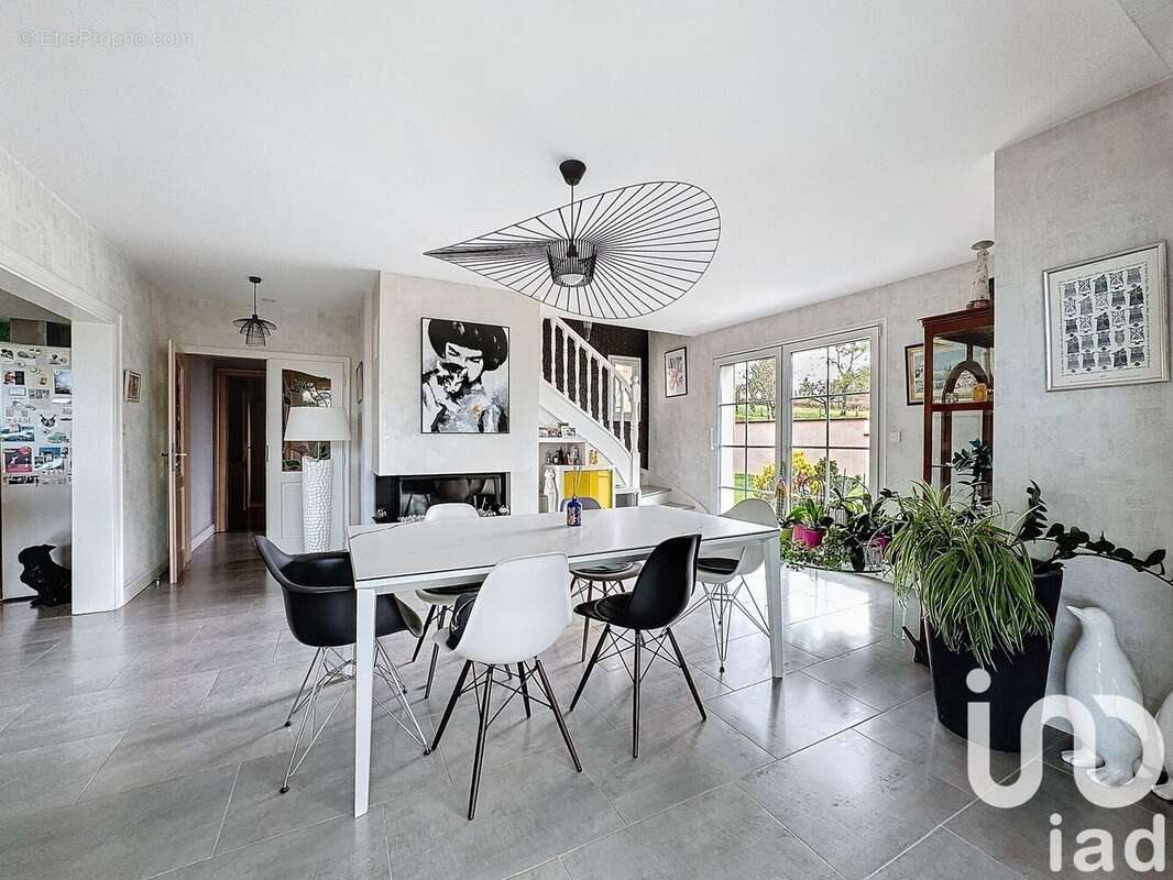 Photo 4 - Maison à NEUFCHATEAU