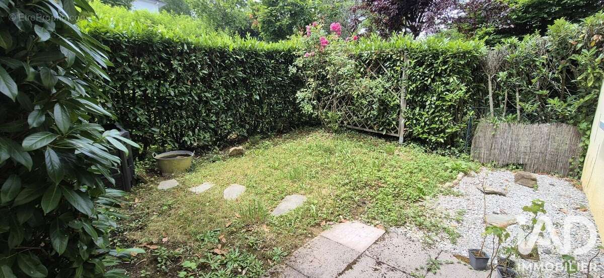 Photo 2 - Appartement à LONS-LE-SAUNIER