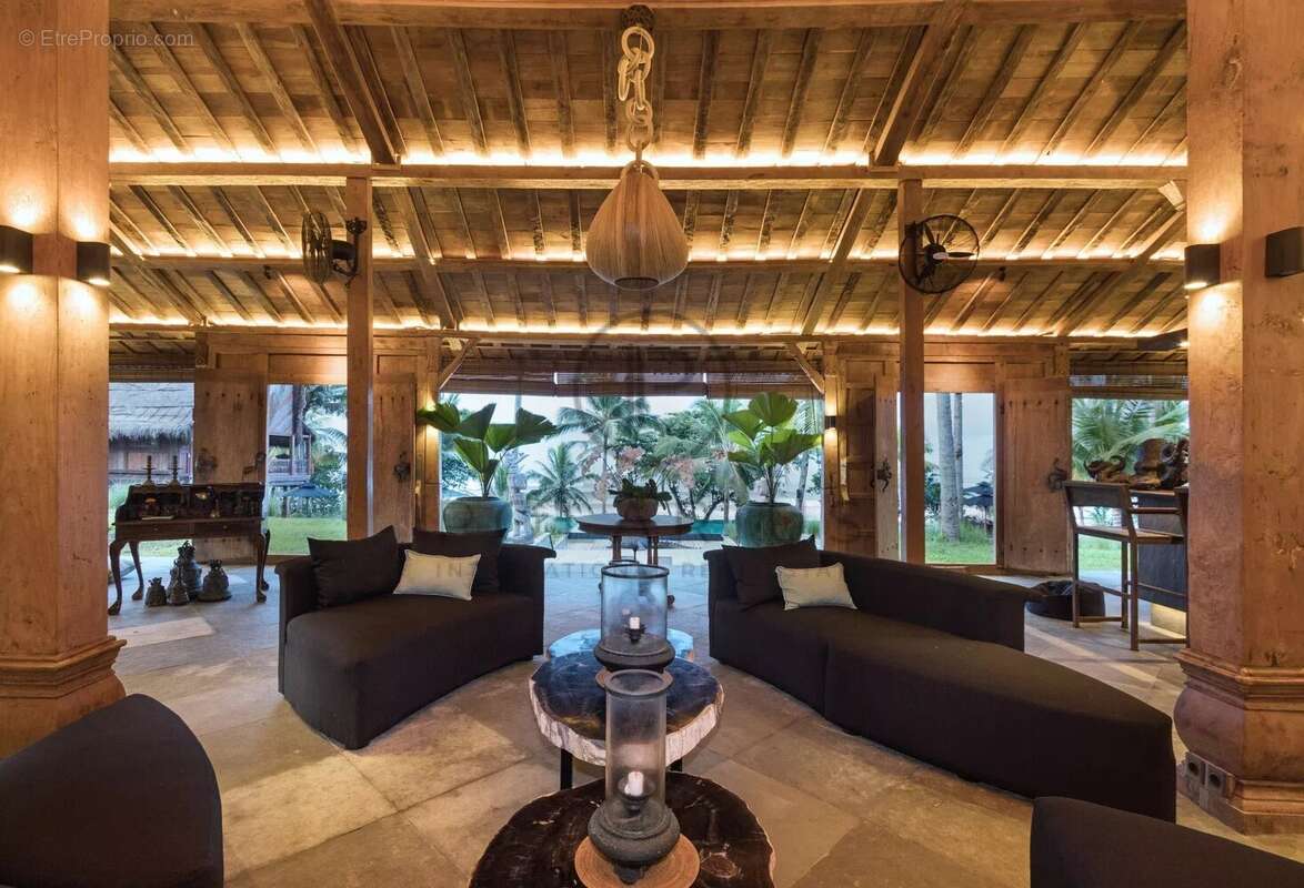 Chef-d'œuvre rare en bord de mer - Domaine patrimonial en pleine propriété sur la côte ouest intacte de Bali - photo 9