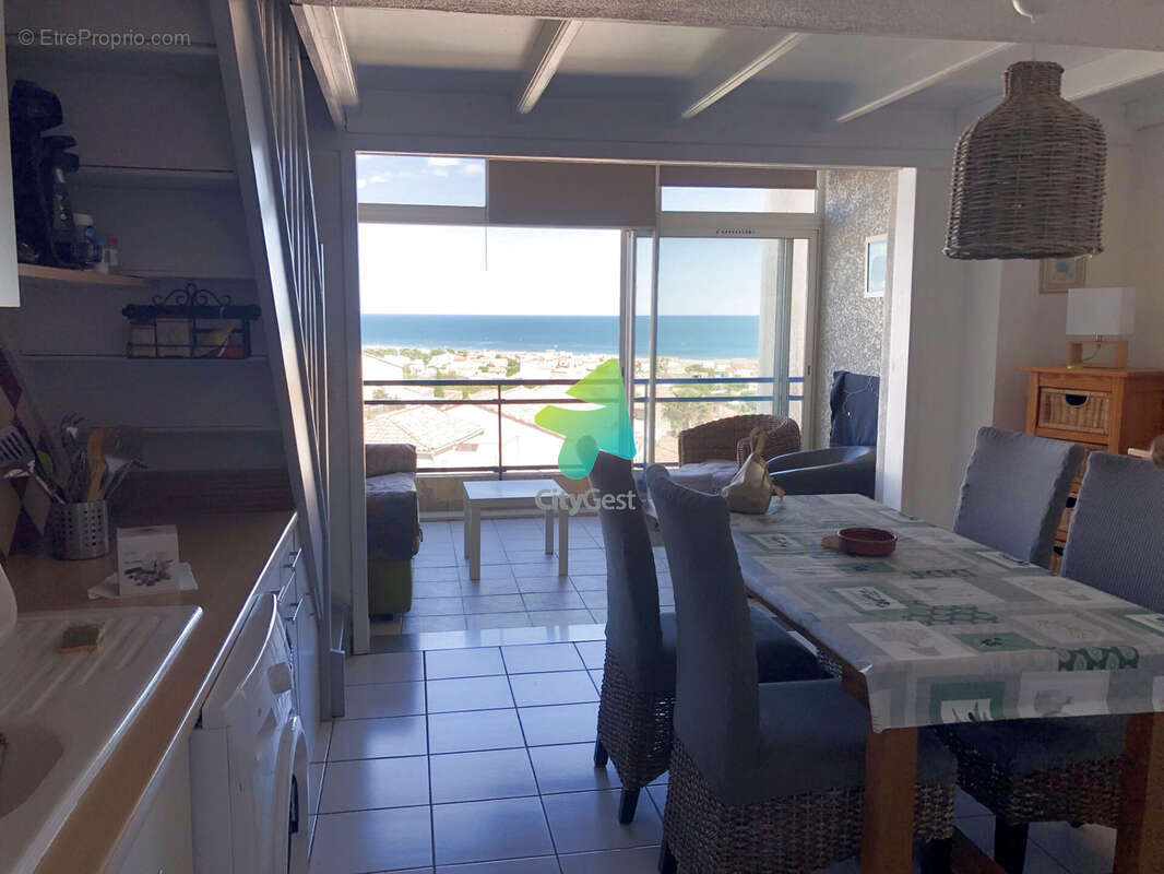 Appartement à FLEURY