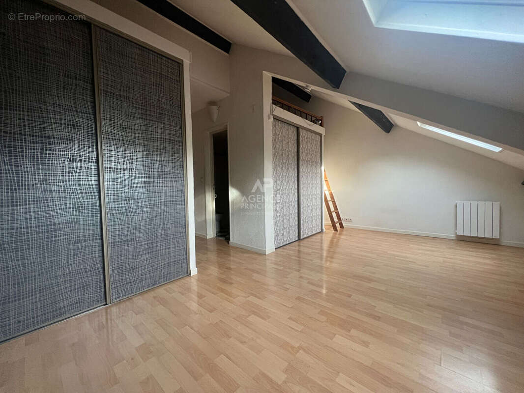 Appartement à PONTOISE