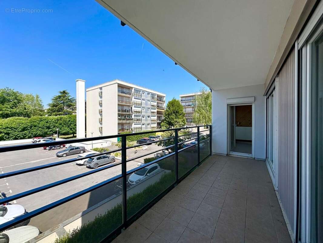 Appartement à PLAISIR