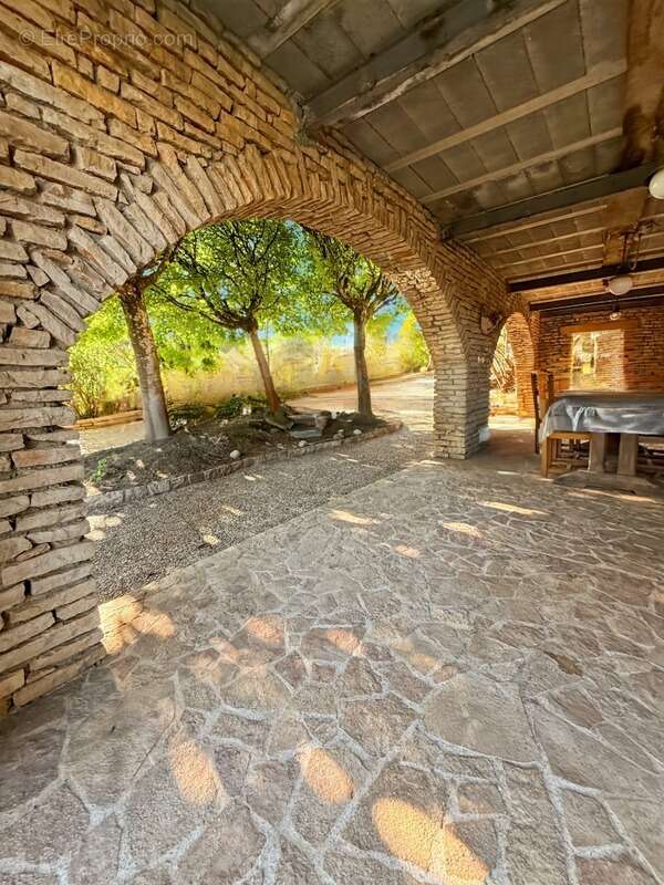 Maison à COUCHES