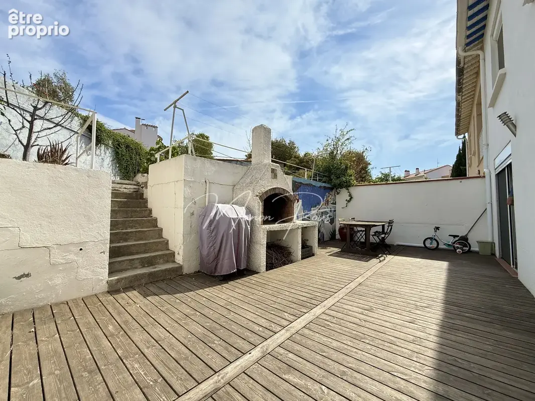 Maison 91 m² à Saint-Esteve  - photo 3