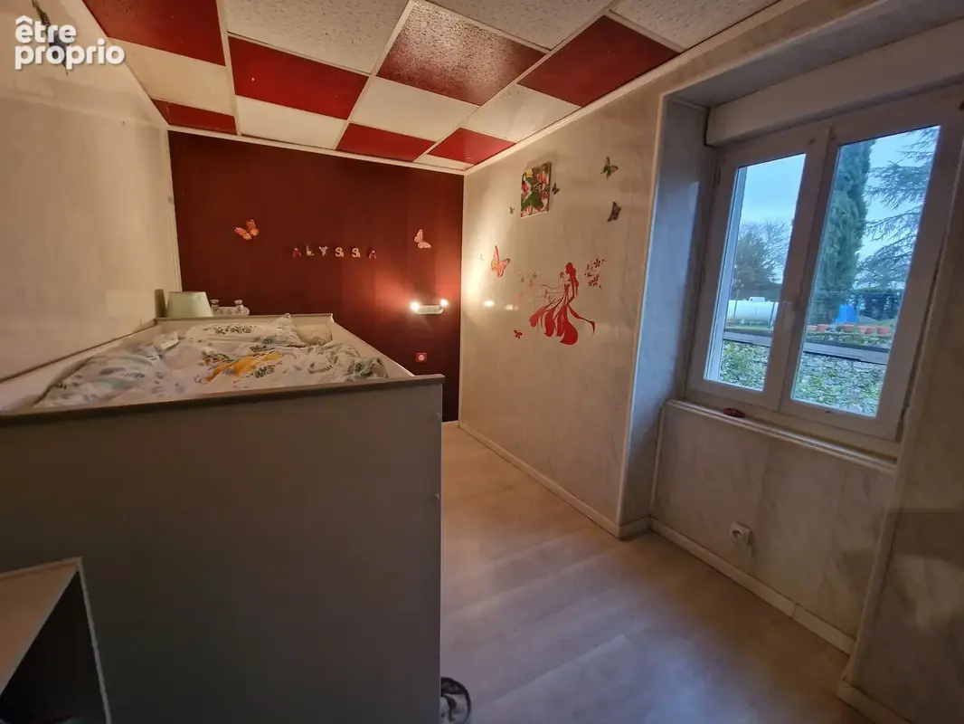 Maison en pierre de village avec vues exceptionnelles et fort potentiel - photo 10