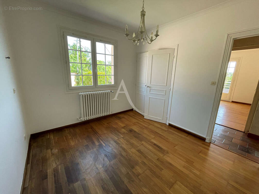 Maison à L'ISLE-JOURDAIN
